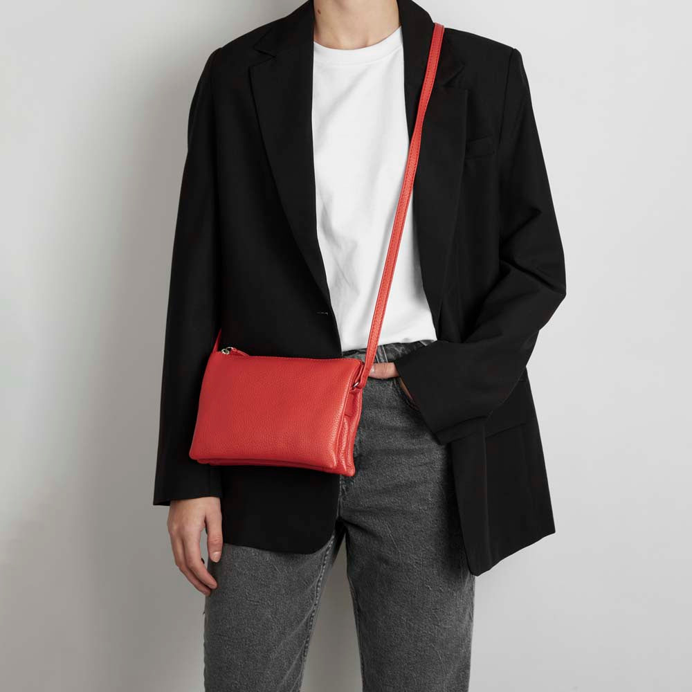 Sac bandoulière VeraMBG. Grenadine. Cuir grainé. Markberg